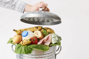 Lire la suite à propos de l’article Composter pour moins gaspiller